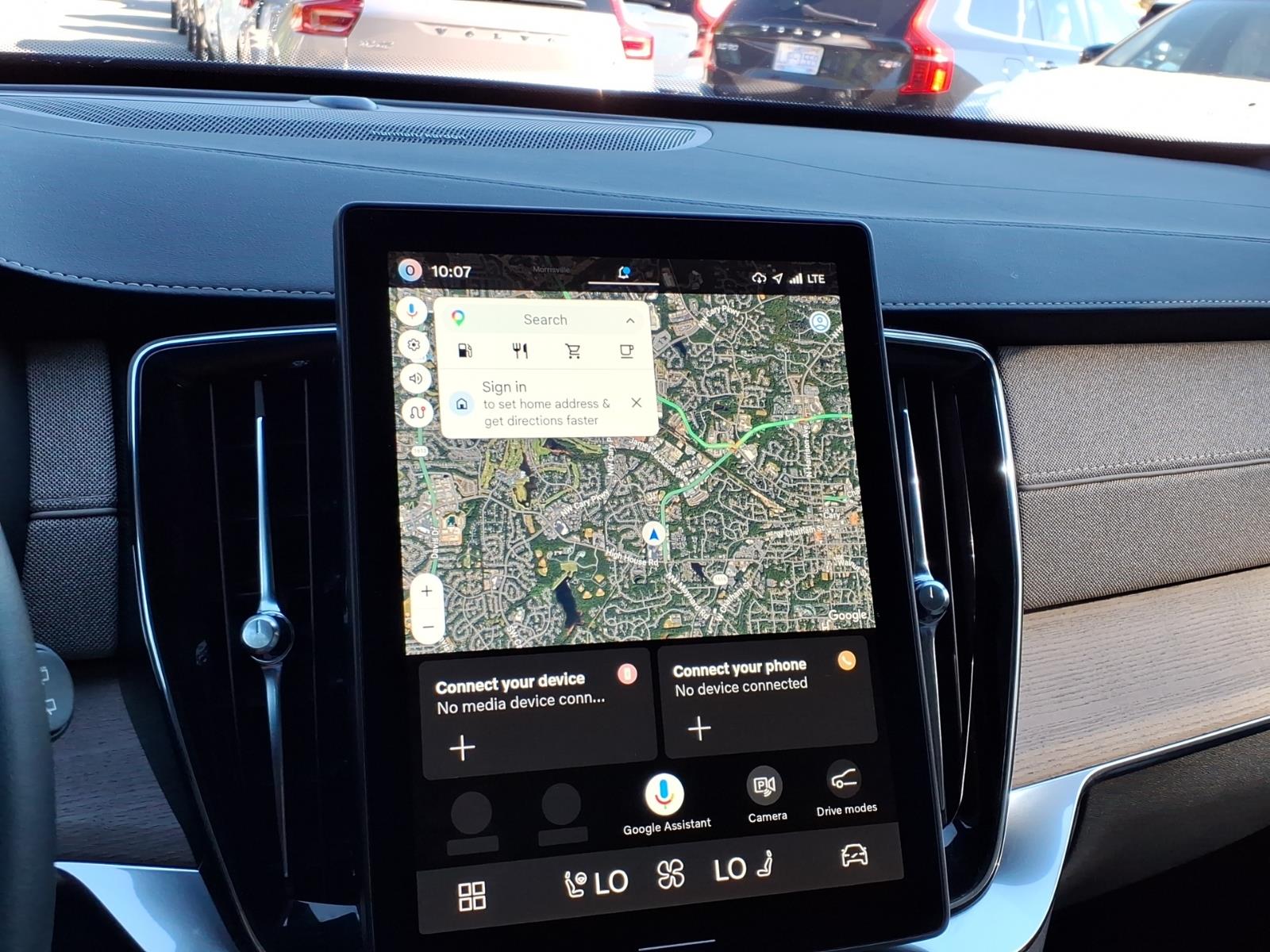 2026 Volvo XC90 Plus - Photo 14