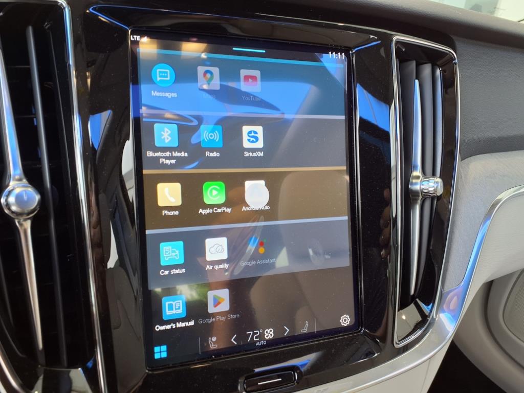 2025 Volvo V60 Cross Country Plus - Photo 17