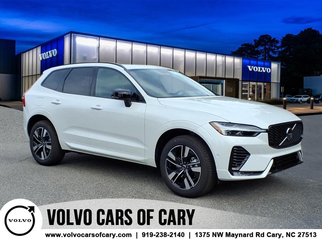 New 2026 Volvo XC60 B5 Plus SUV