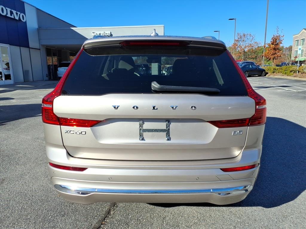 Certified 2023 Volvo XC60 B5 FWD Plus Bright SUV
