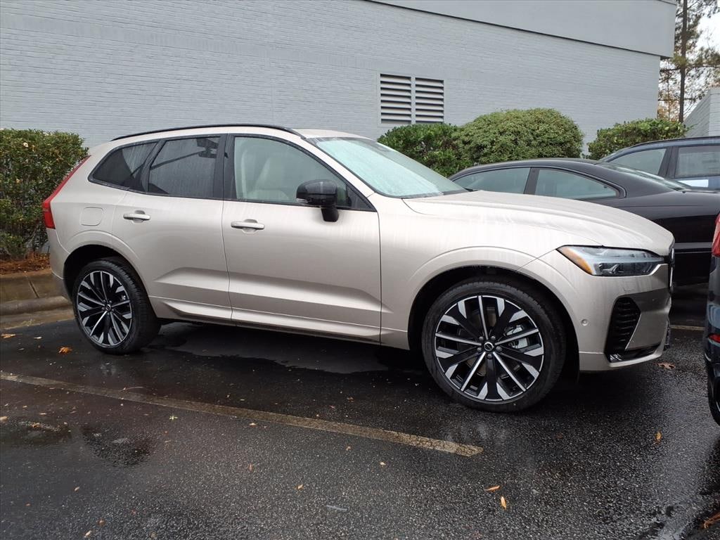 New 2026 Volvo XC60 B5 Ultra SUV