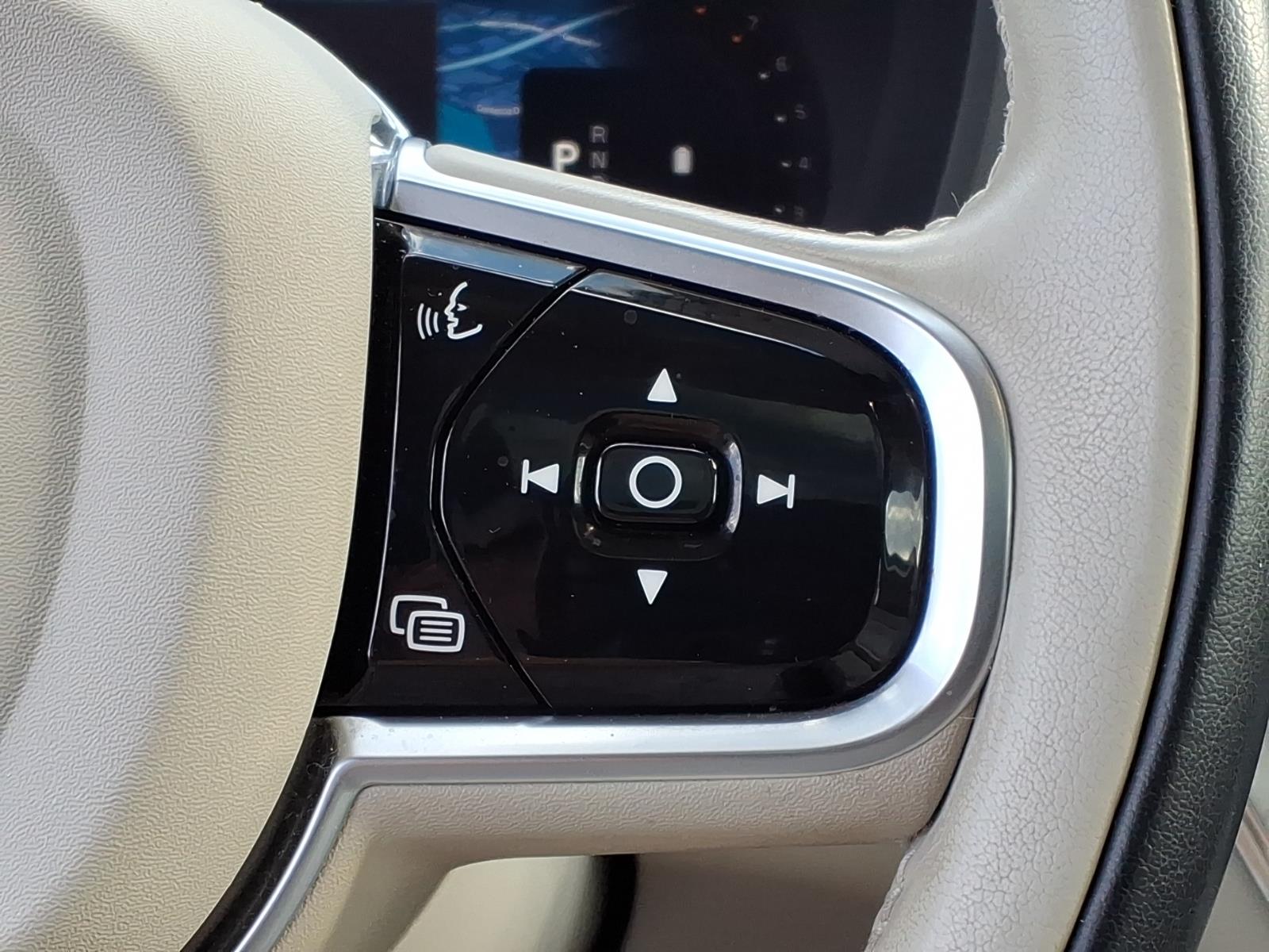 2023 Volvo XC60 Plus - Photo 26