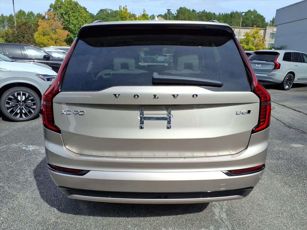 New 2026 Volvo XC90 B6 Ultra Dark Theme 7-Seater SUV