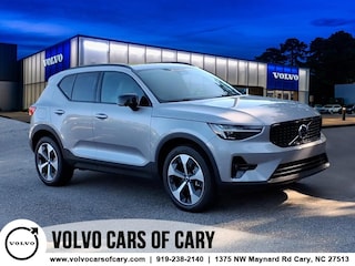2026 Volvo XC40 B4 Plus FWD SUV