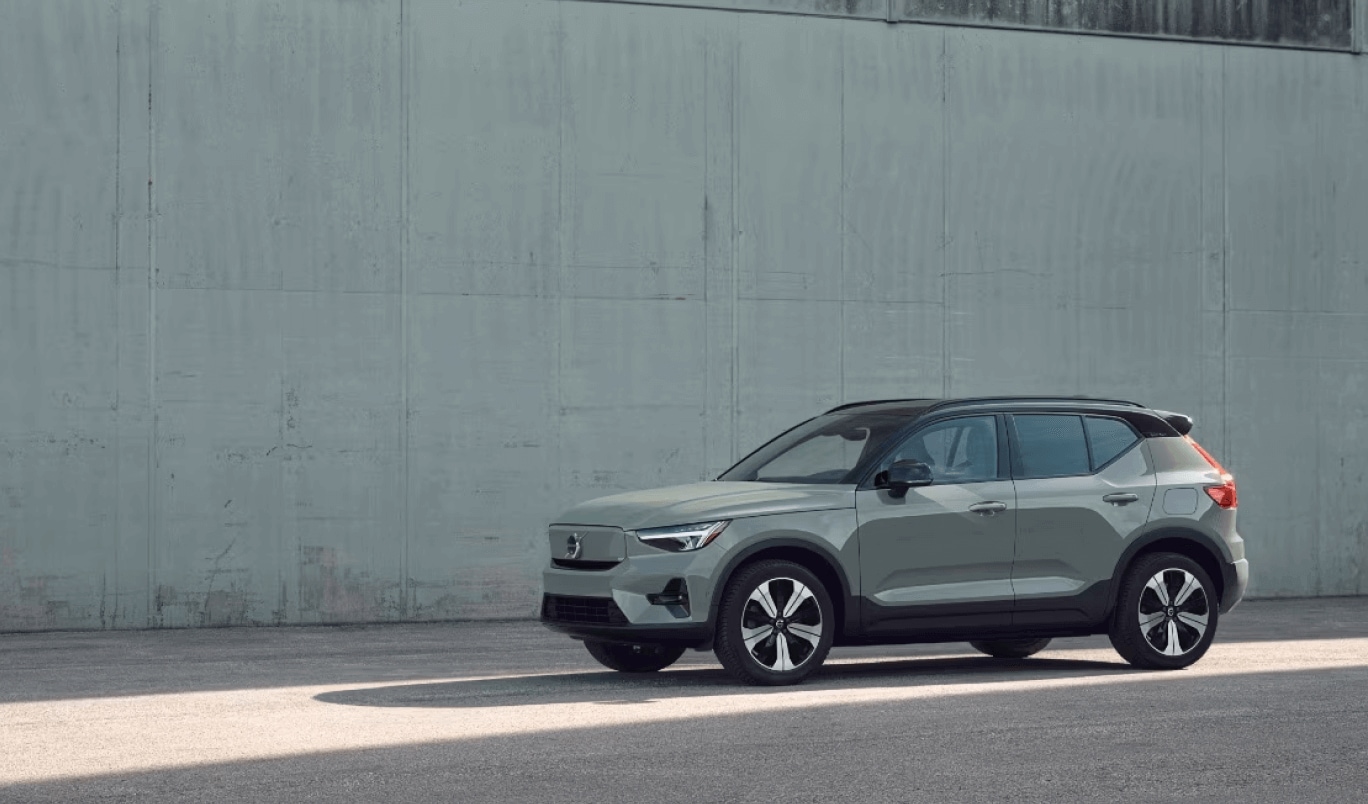 2023 Volvo XC40 Recharge vs. Hyundai IONIQ 5: Performance & Specs
