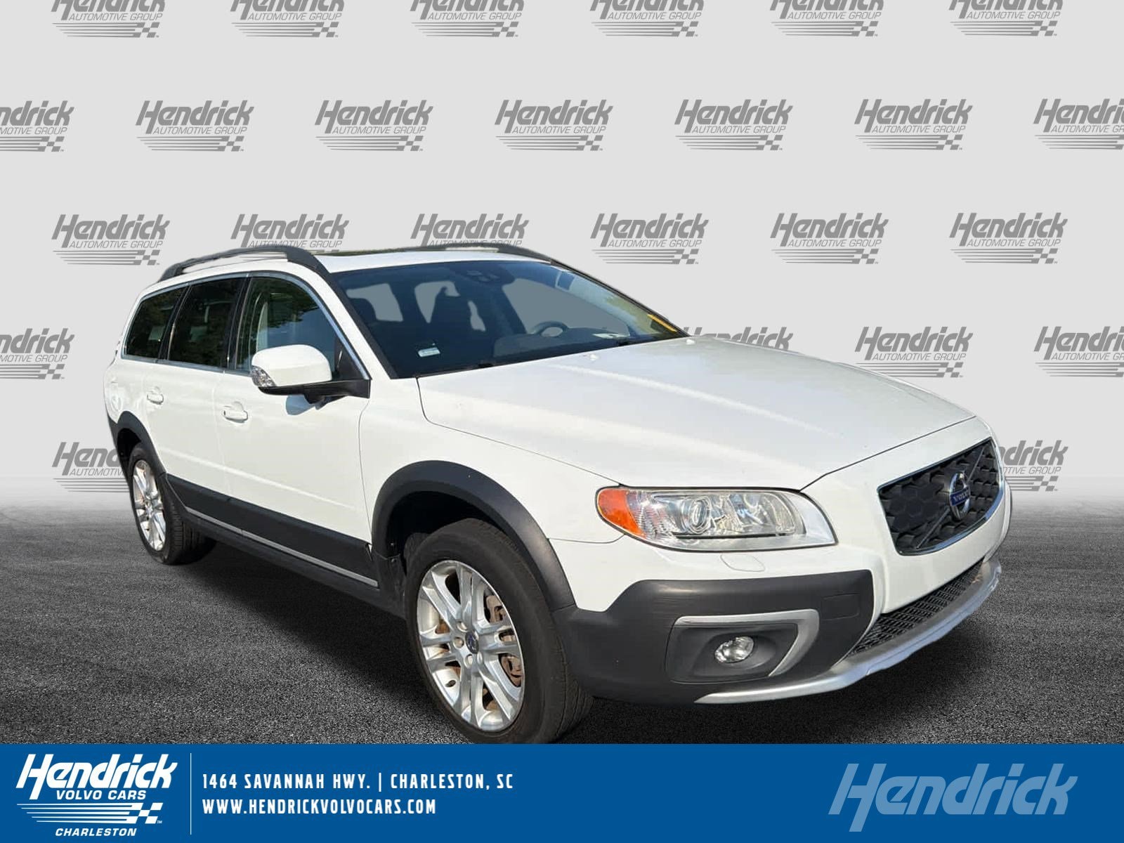 2016 Volvo XC70 Platinum