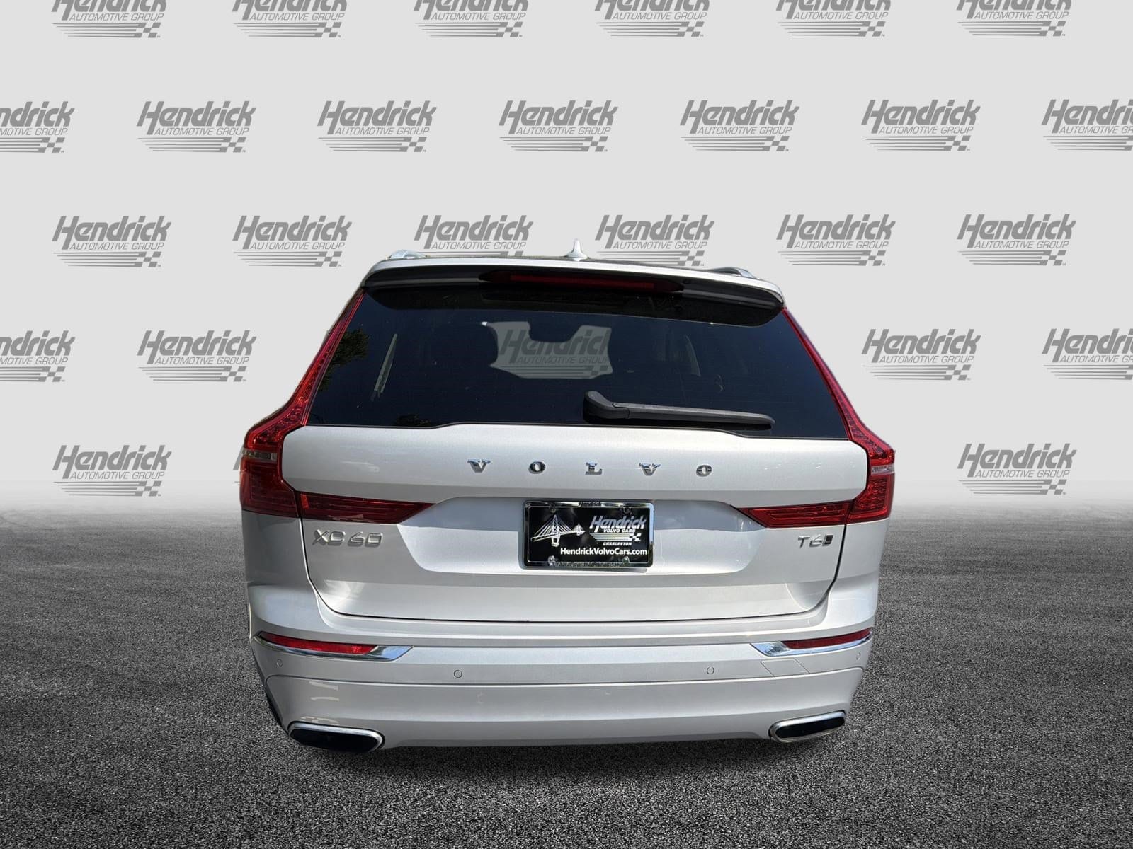 2021 Volvo XC60 Inscription photo 3