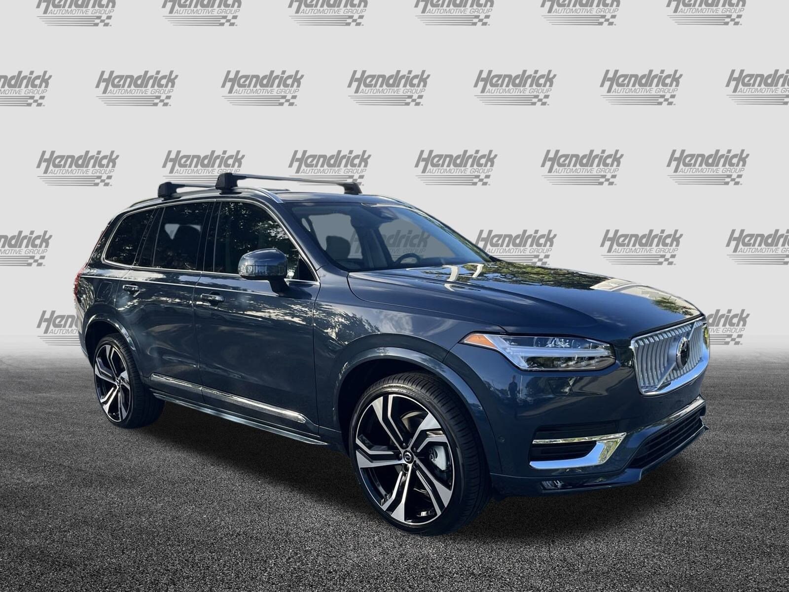 2025 Volvo XC90 photo 2