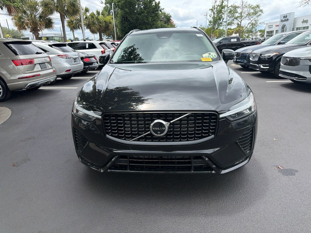 Used 2024 Volvo XC60 Plus Dark Theme SUV