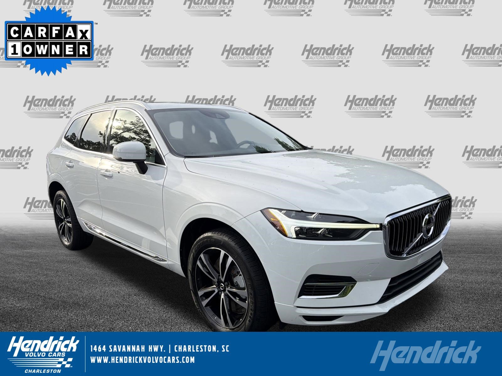2021 Volvo XC60 T8 Recharge Inscirption Expression AWD's photo