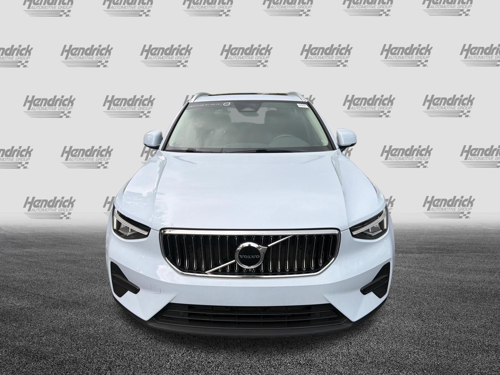 Volvo XC40 Core Bright Theme