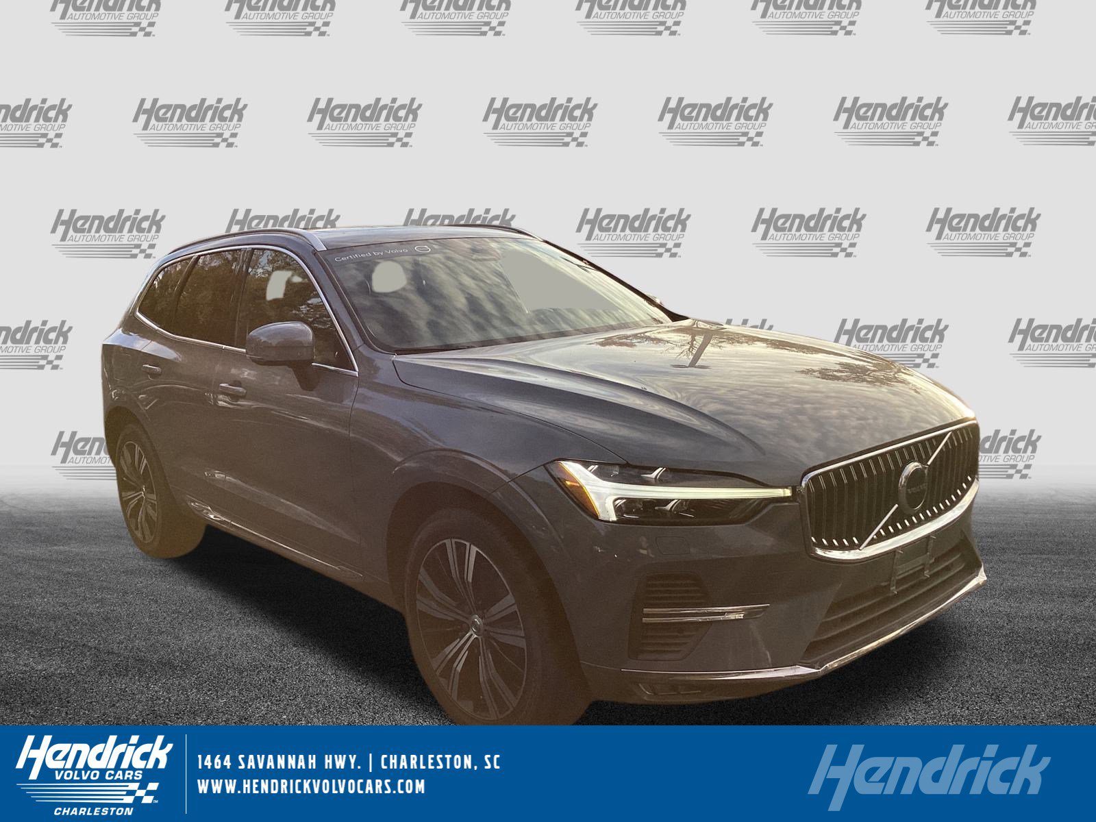 2022 Volvo XC60 Inscription's photo