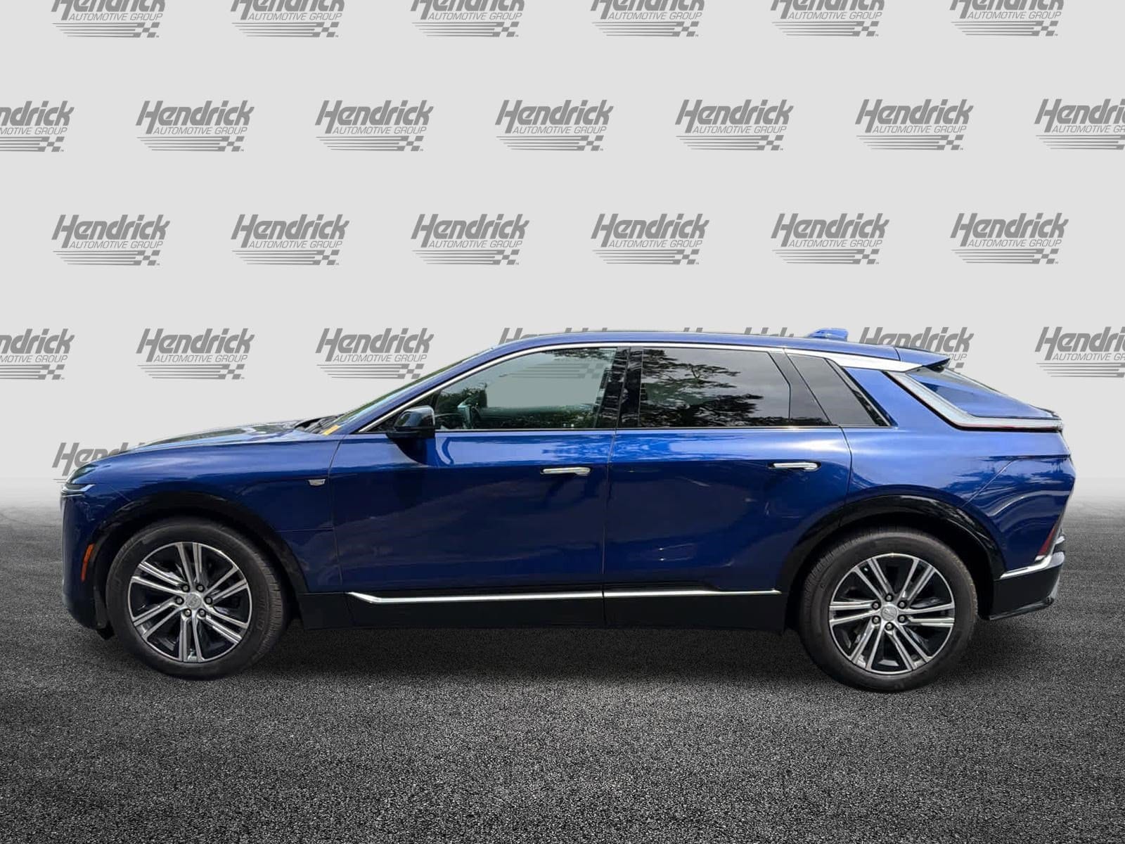 2024 CADILLAC Lyriq Luxury photo 6