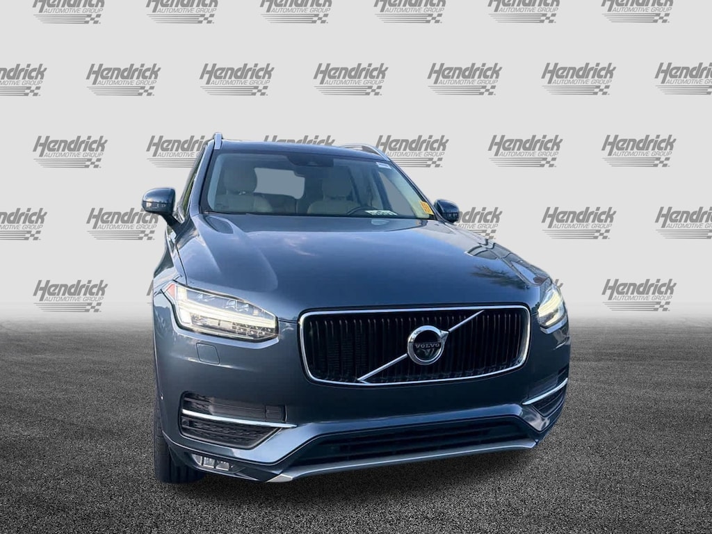 Used 2018 Volvo XC90 Momentum SUV