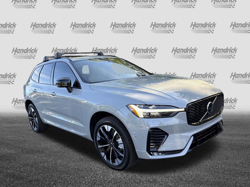 New 2026 Volvo XC60 B5 Plus SUV