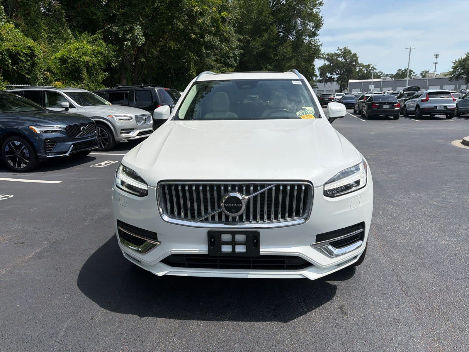 Volvo XC90 Plus