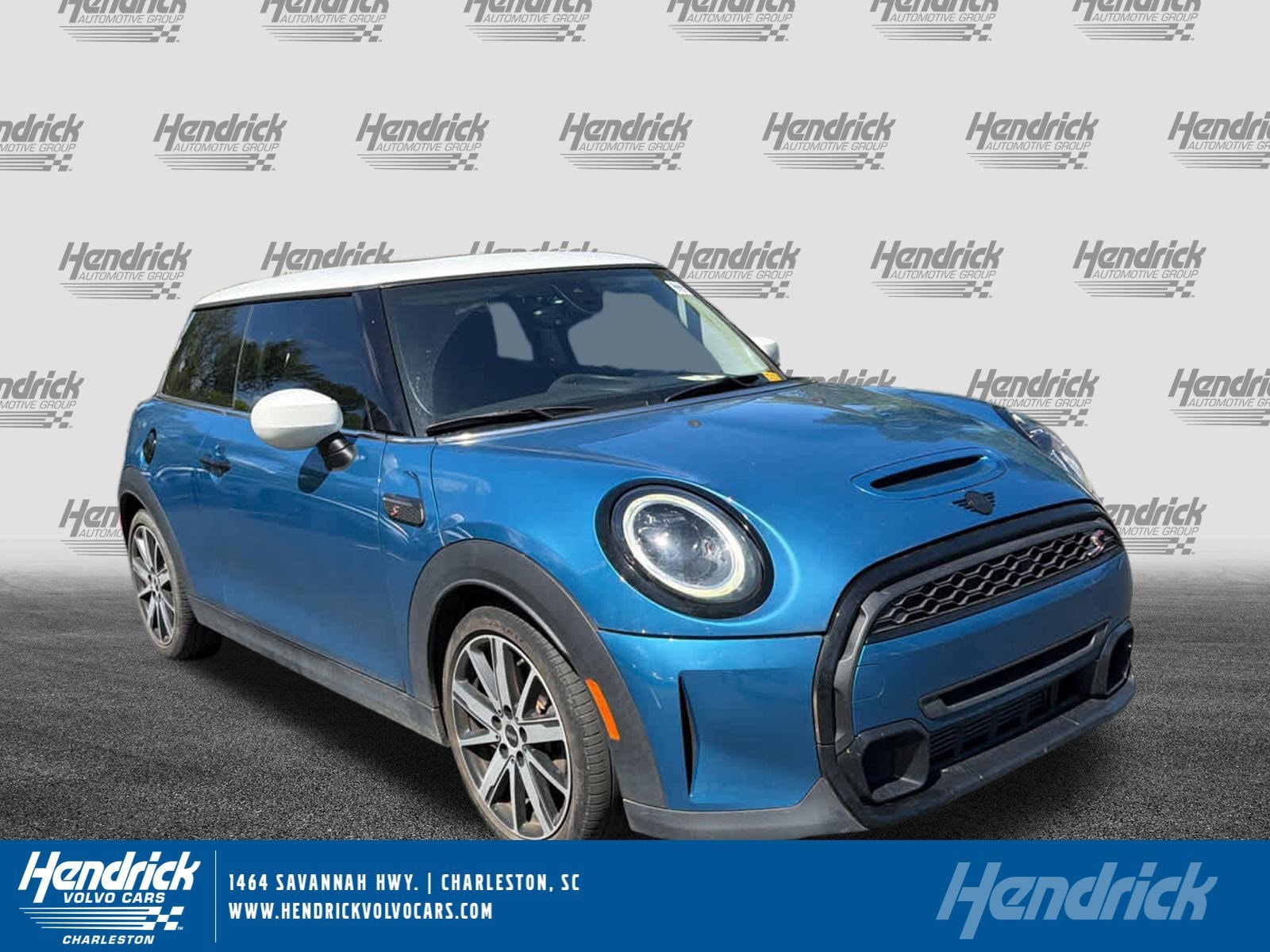2023 MINI Hardtop 2 Door Hatchback 