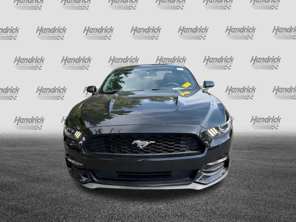 Used 2016 Ford Mustang V6 Coupe