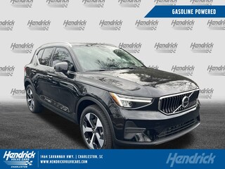 2025 Volvo XC40 B5 Core Bright Theme AWD SUV