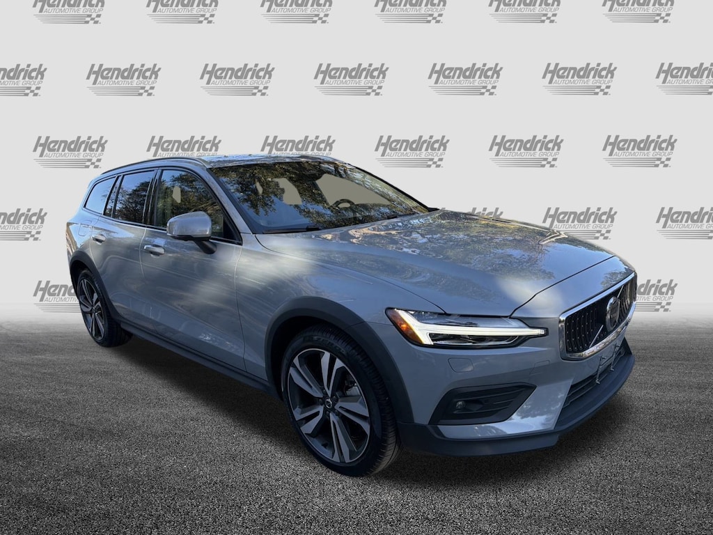 Certified 2025 Volvo V60 Cross Country Plus Wagon