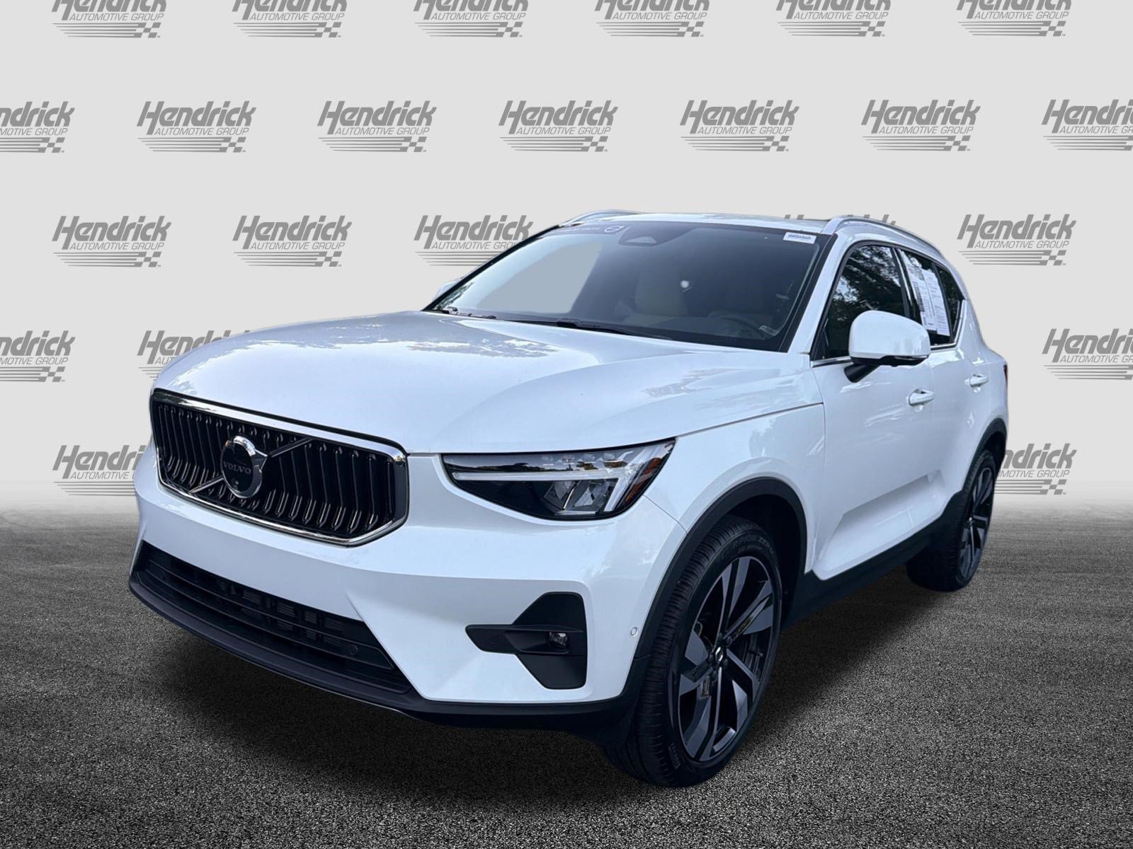 Used 2024 Volvo XC40 Plus Bright Theme SUV