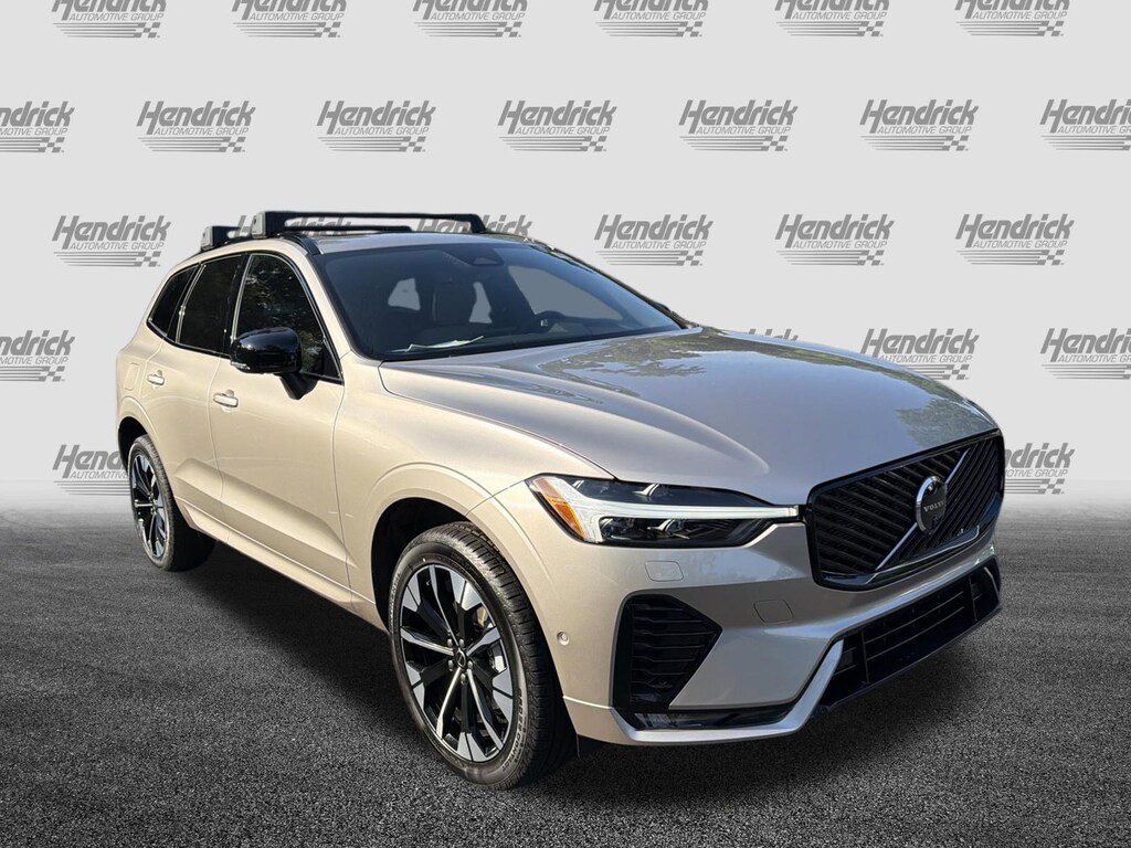 New 2026 Volvo XC60 B5 Plus SUV