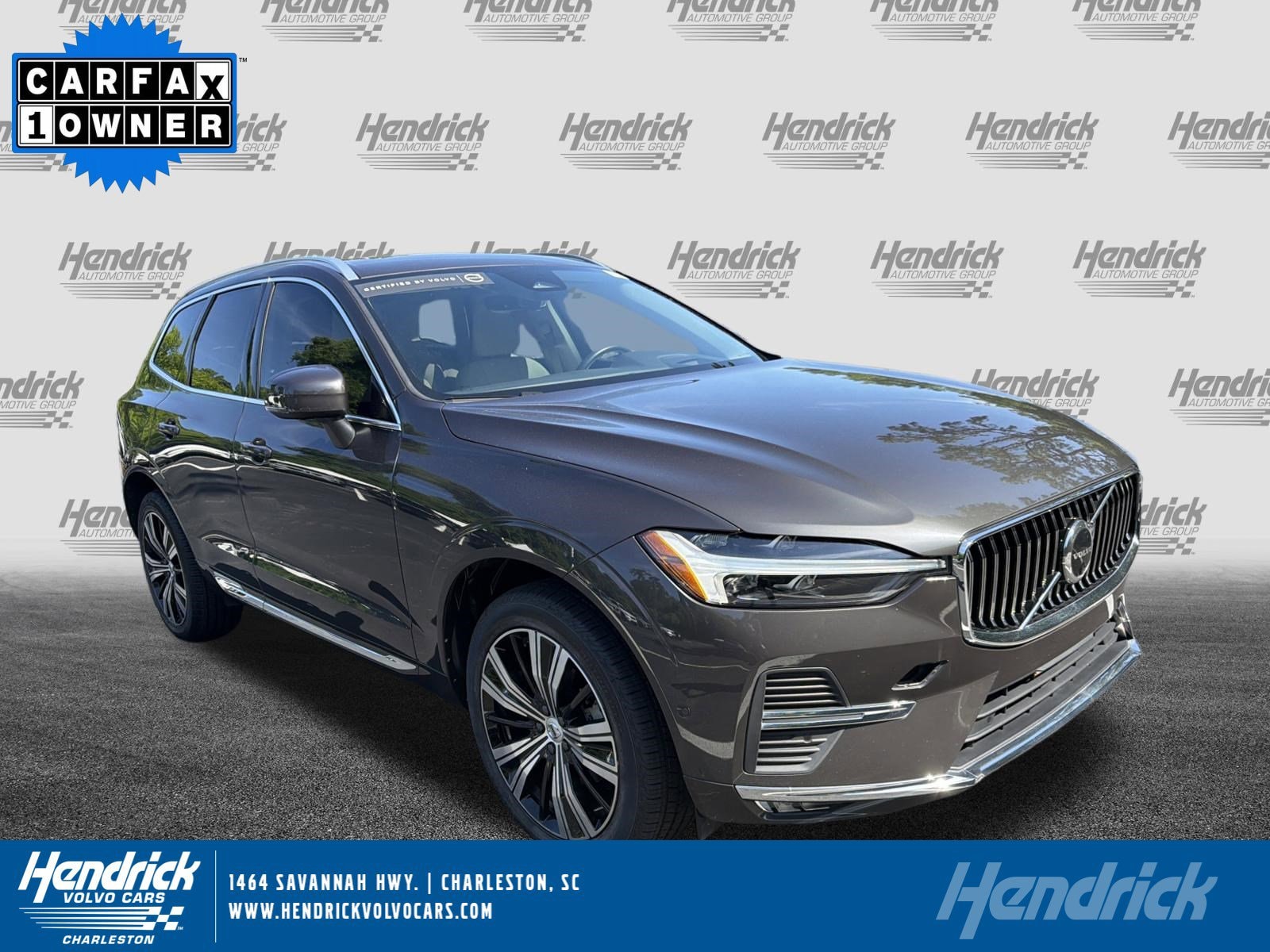 2023 Volvo XC60 B5 Ultimate Bright Theme FWD's photo