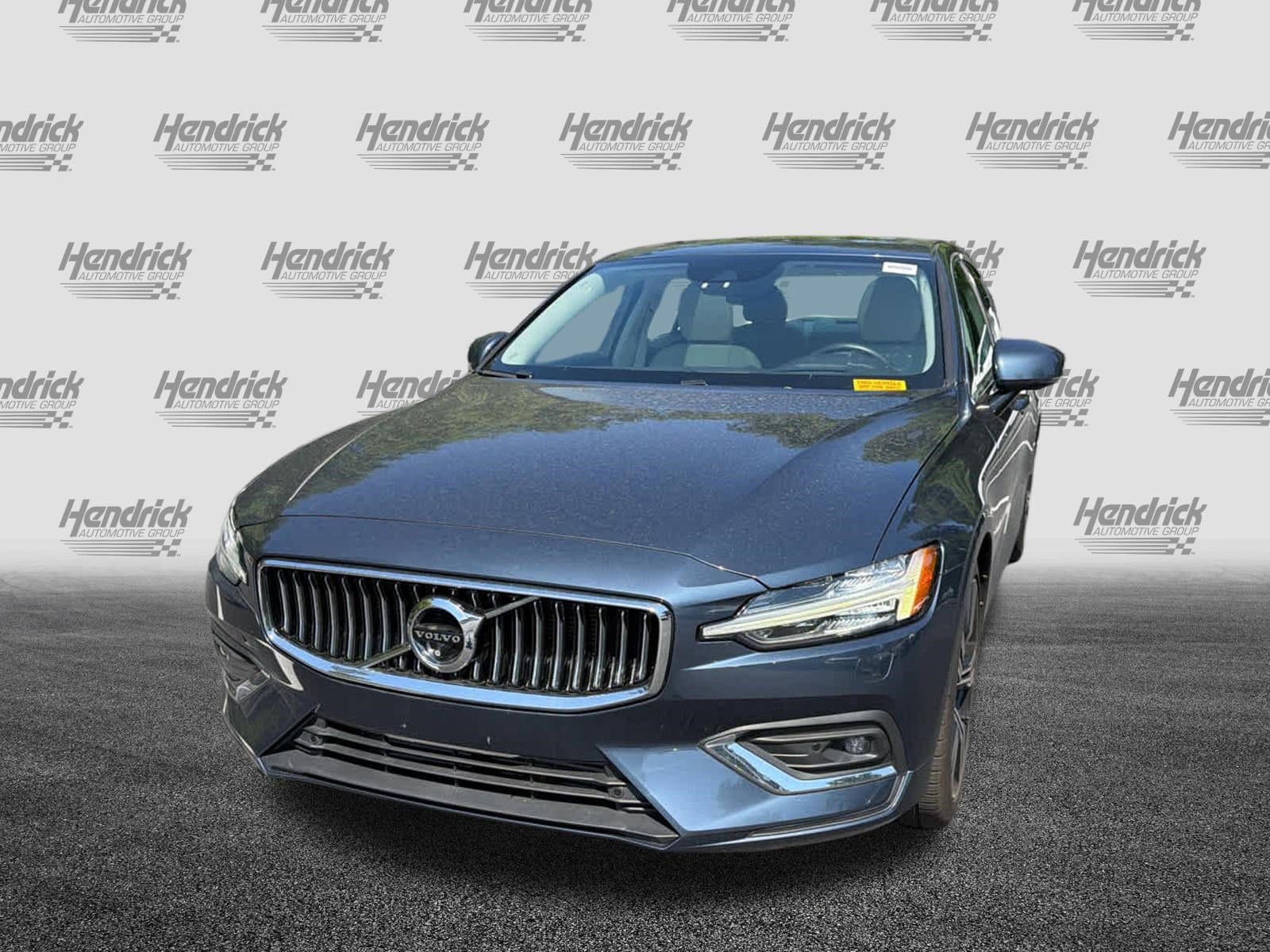 2019 Volvo S60 Inscription photo 4