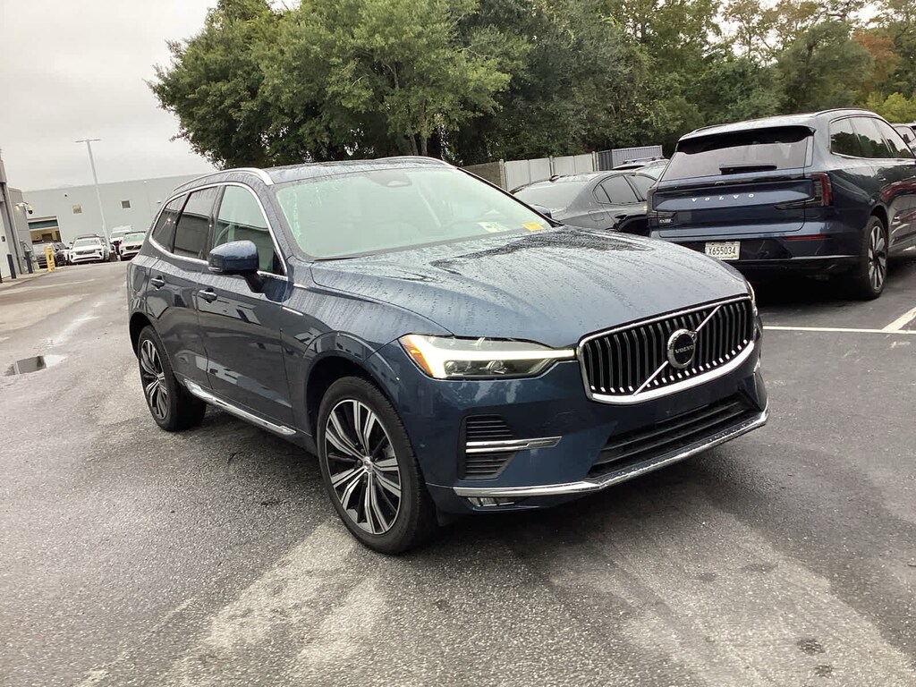 Certified 2023 Volvo XC60 Plus Bright Theme SUV