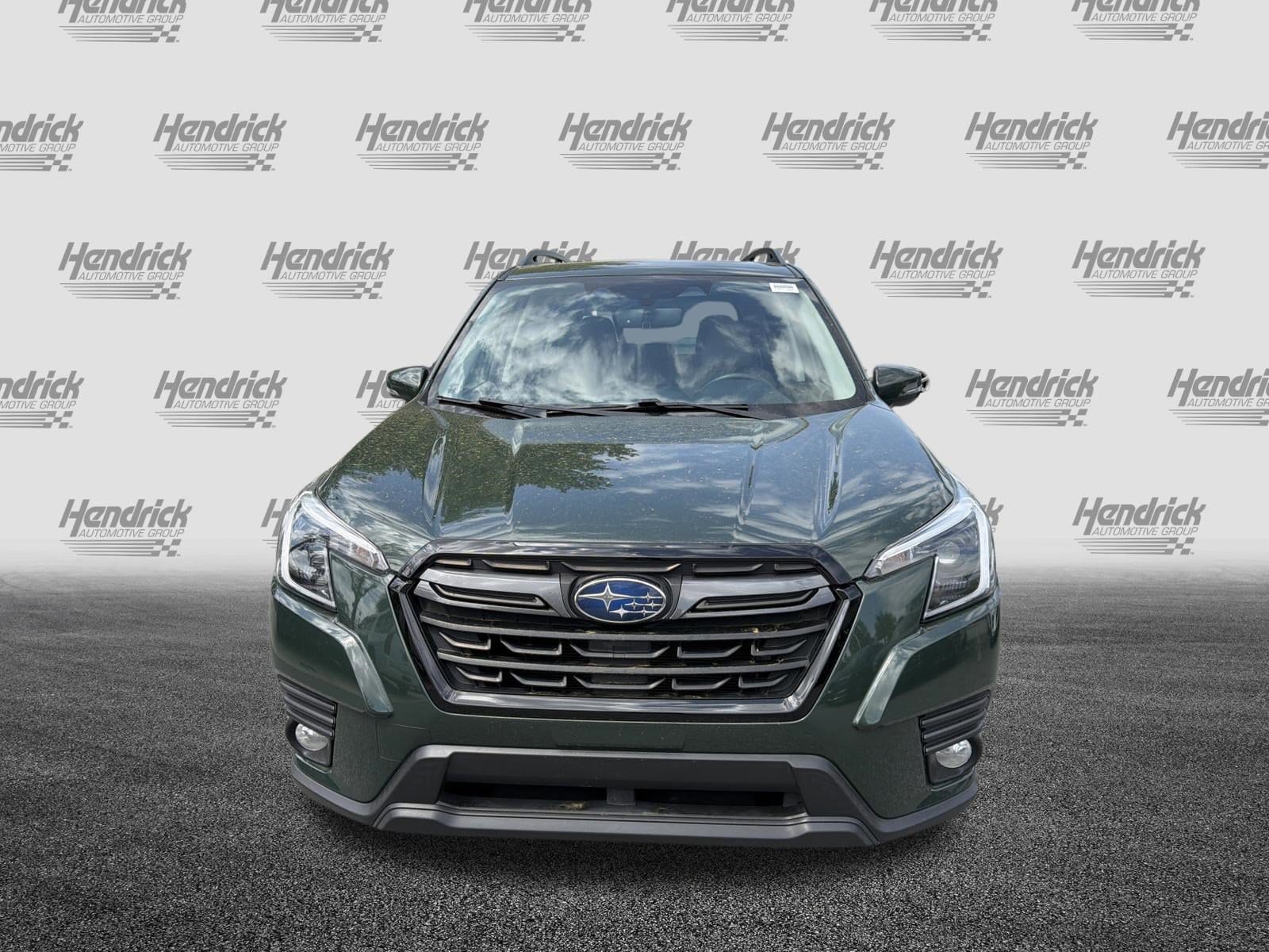 2023 Subaru Forester Limited photo 2