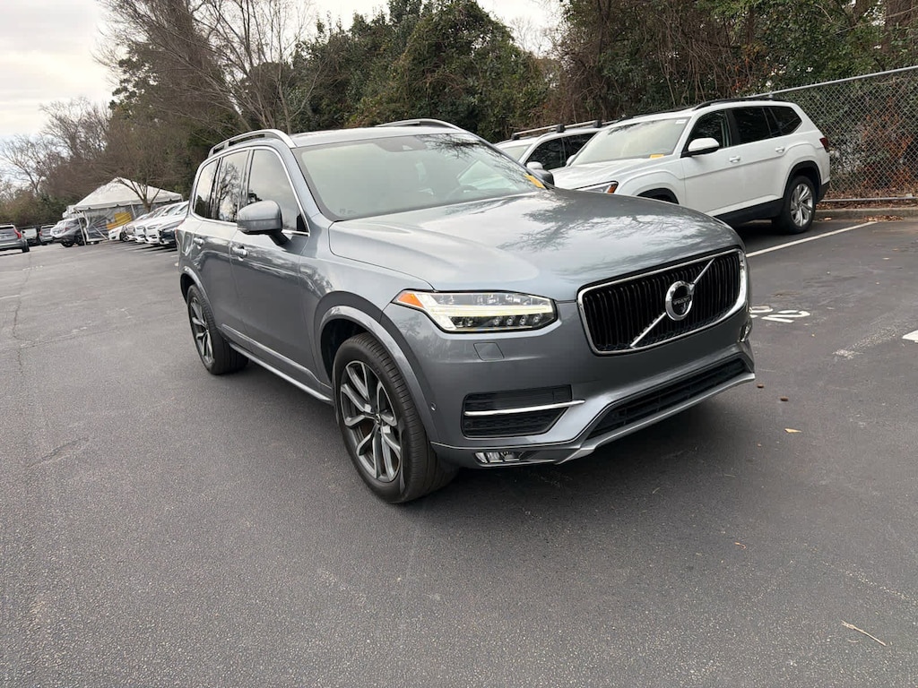 Used 2019 Volvo XC90 Momentum SUV