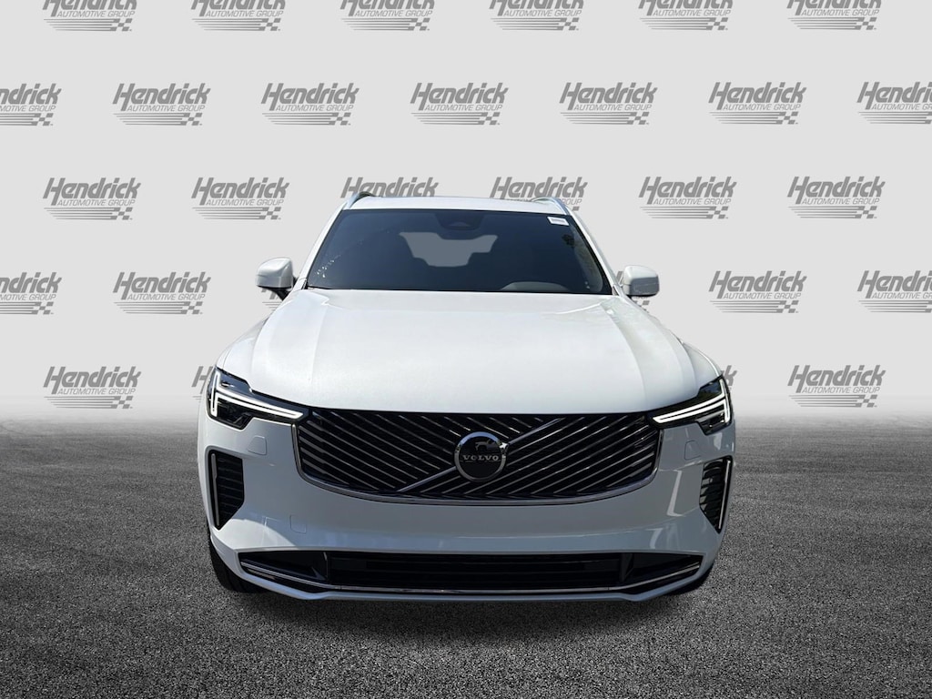 New 2026 Volvo XC90 B5 Core SUV