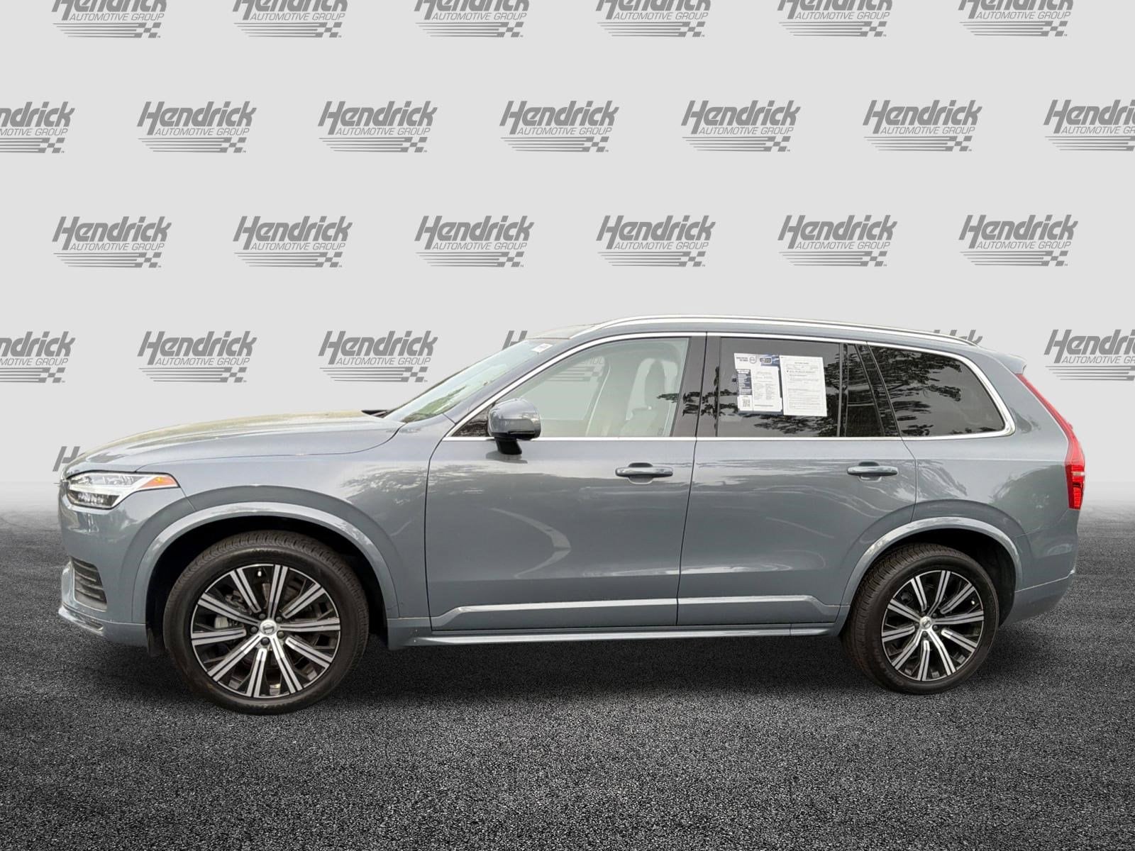 2023 Volvo XC90 Core photo 6