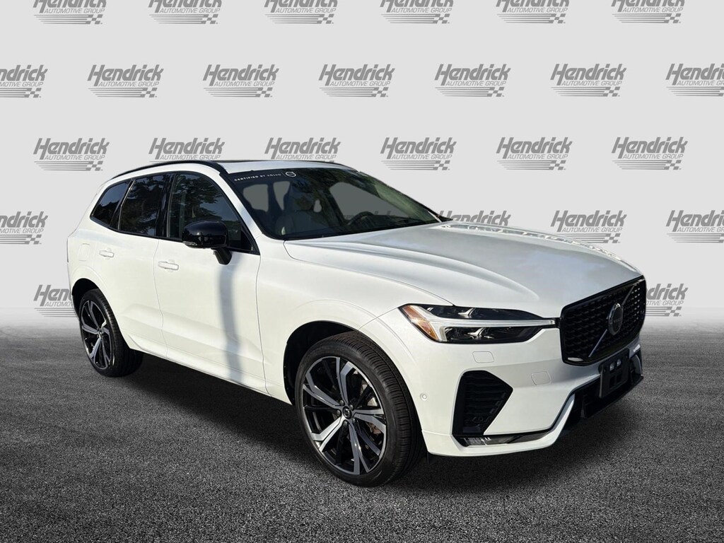 Used 2023 Volvo XC60 Ultimate Dark Theme SUV