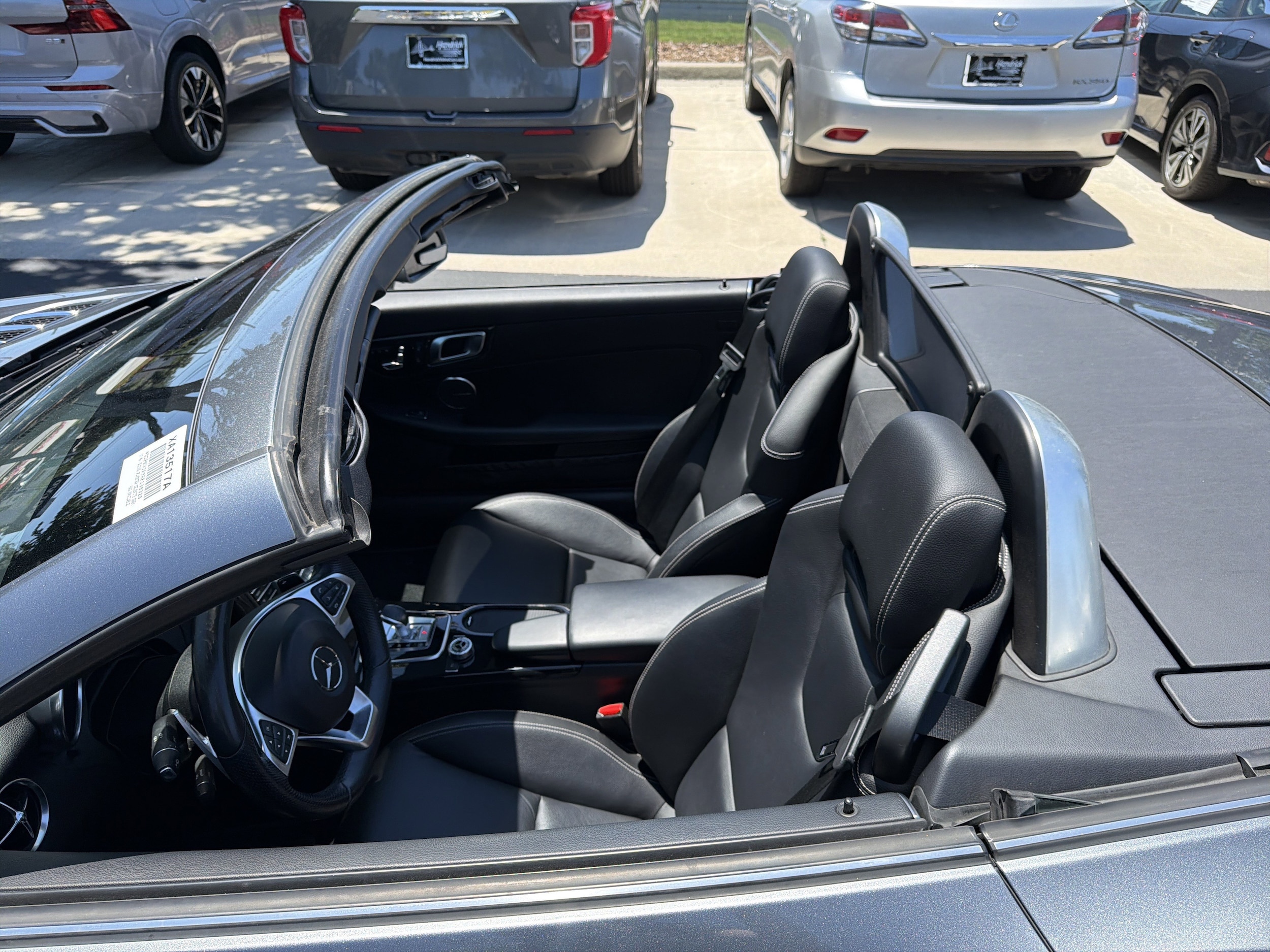 Mercedes-Benz SLC 300