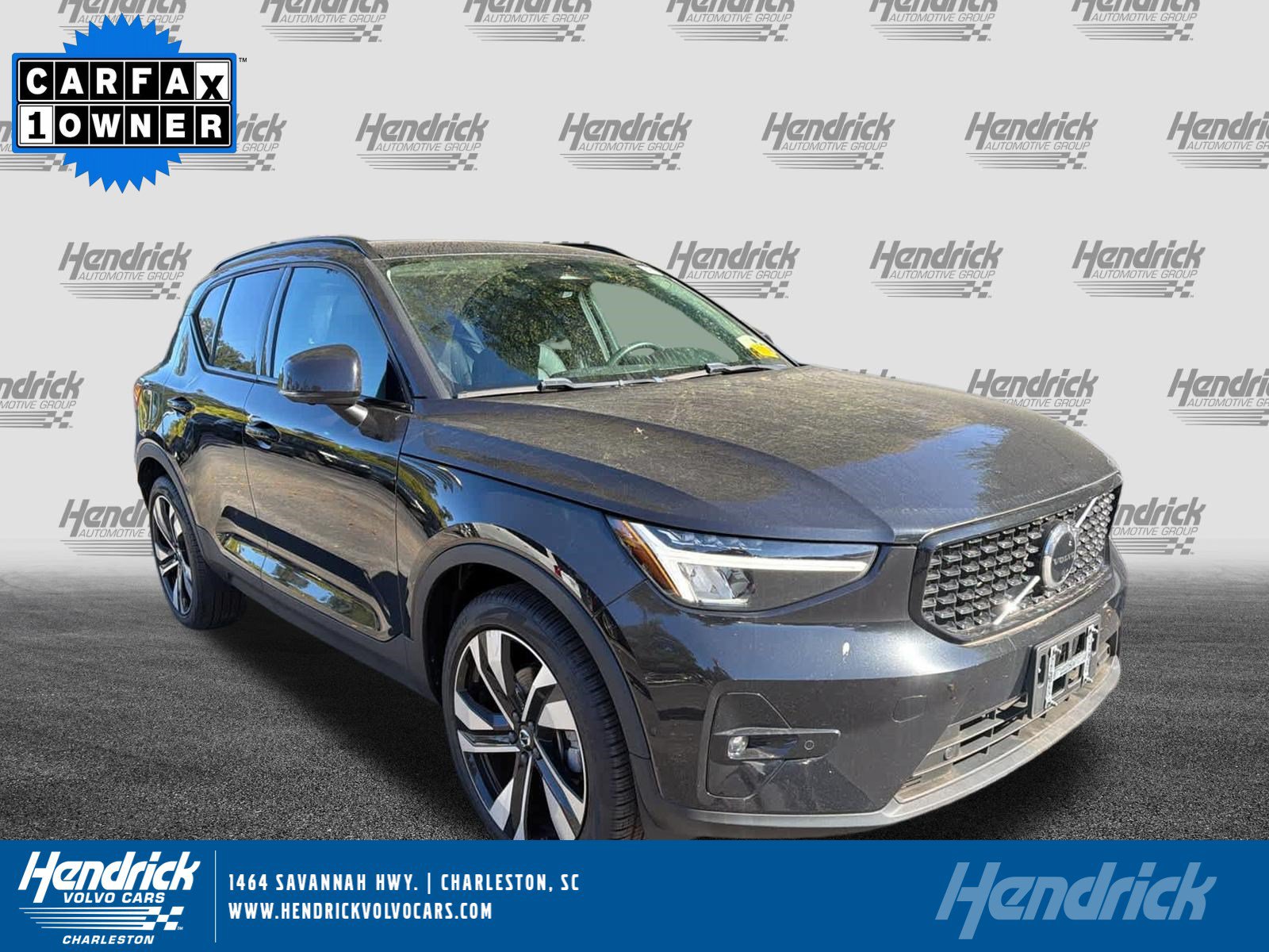 2023 Volvo XC40