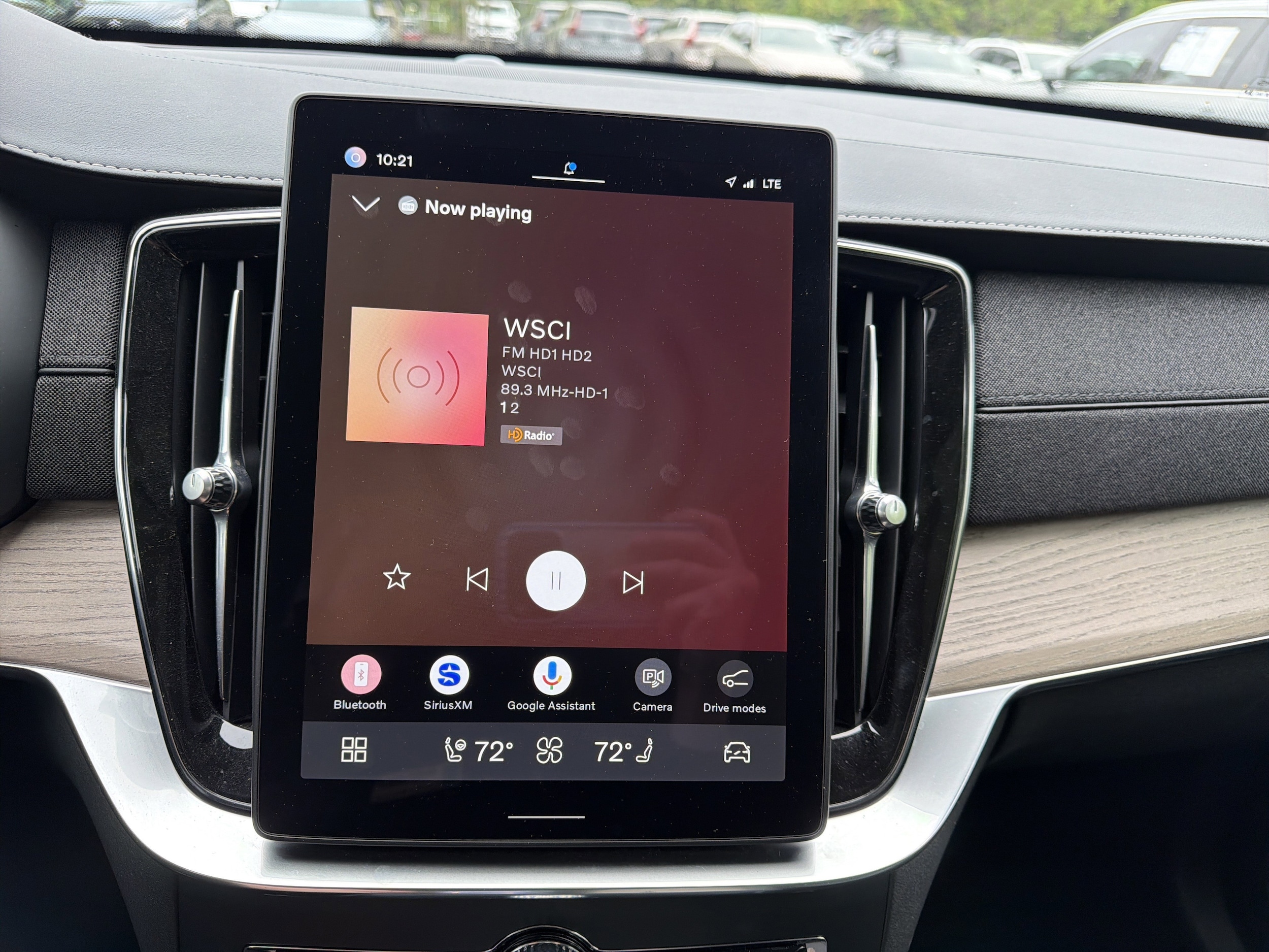 2025 Volvo XC90 Plus photo 6