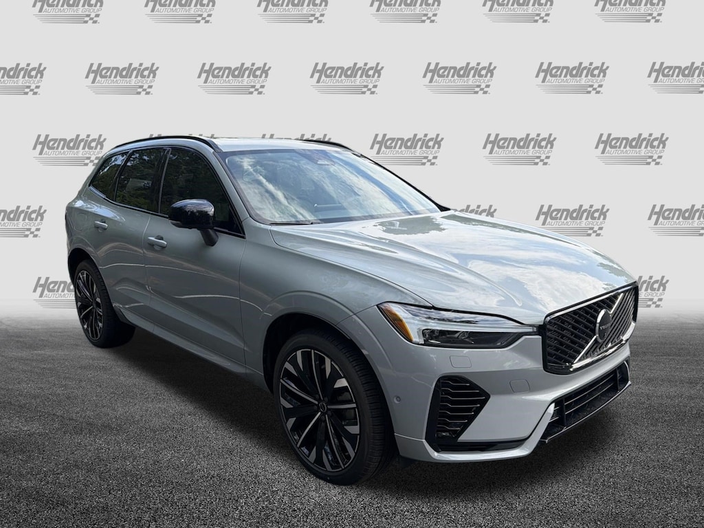 New 2026 Volvo XC60 plug-in hybrid T8 Ultra SUV