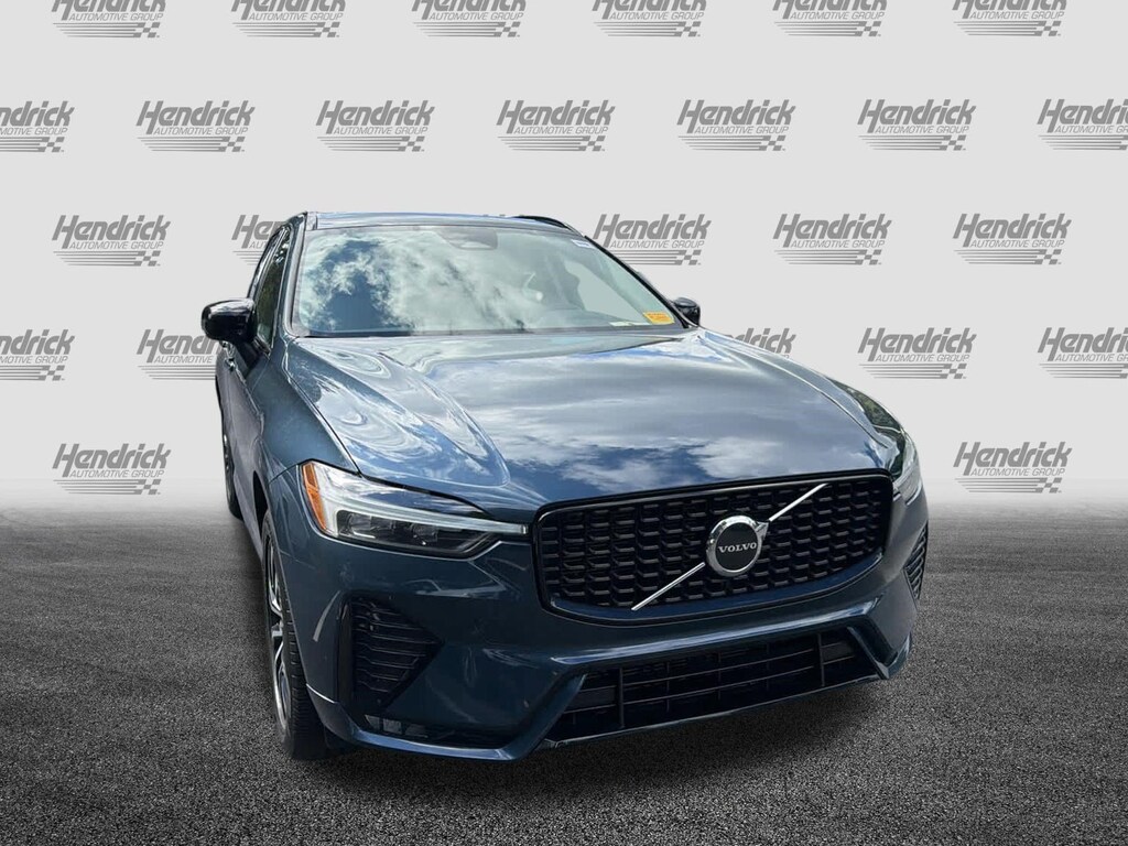Used 2024 Volvo XC60 Core Dark Theme SUV
