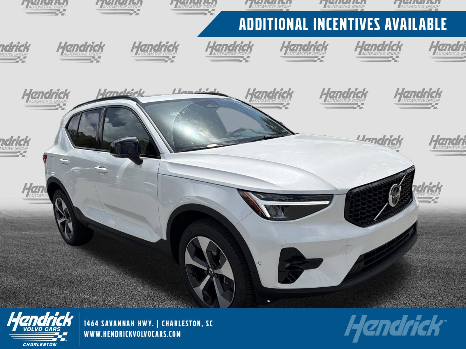 2026 Volvo XC40