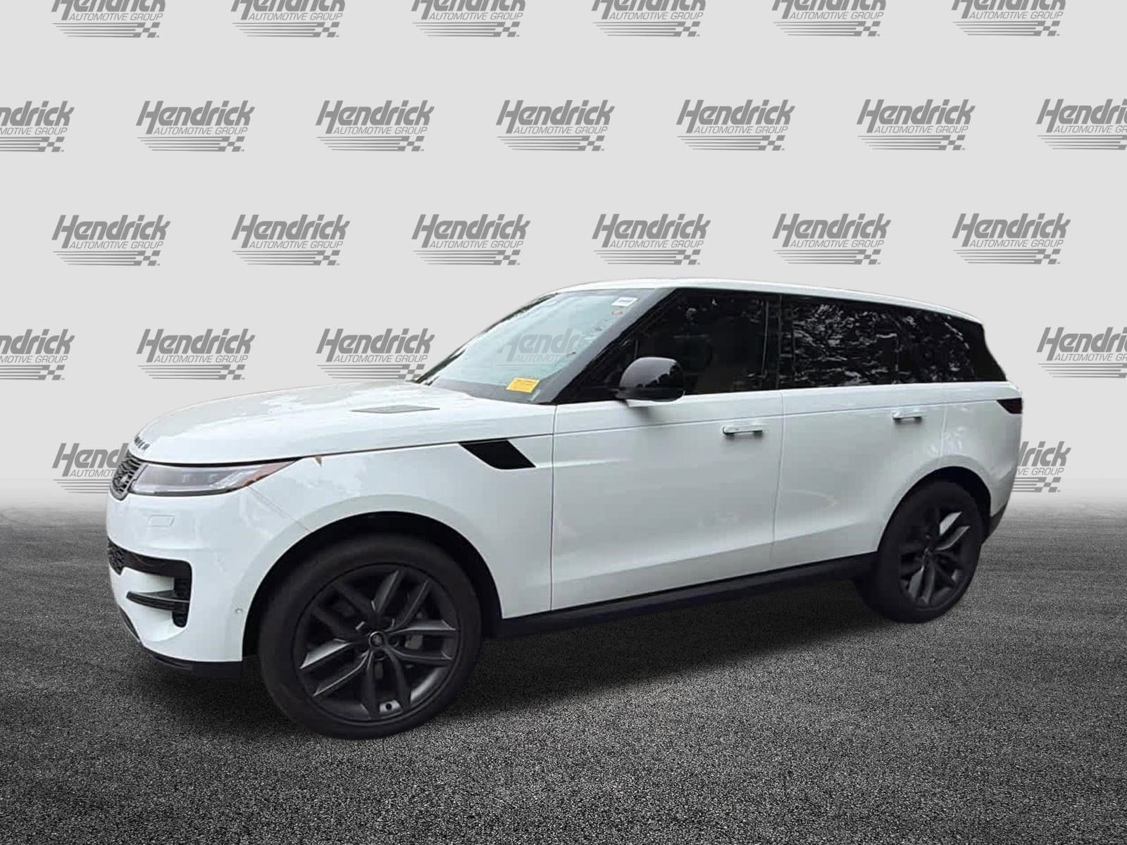 2025 Land Rover Range Rover Sport SE photo 6