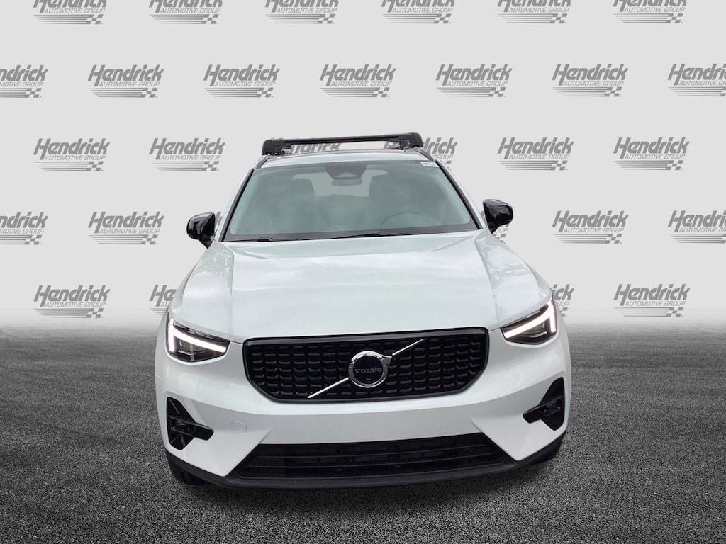 Used 2026 Volvo XC40 Plus SUV