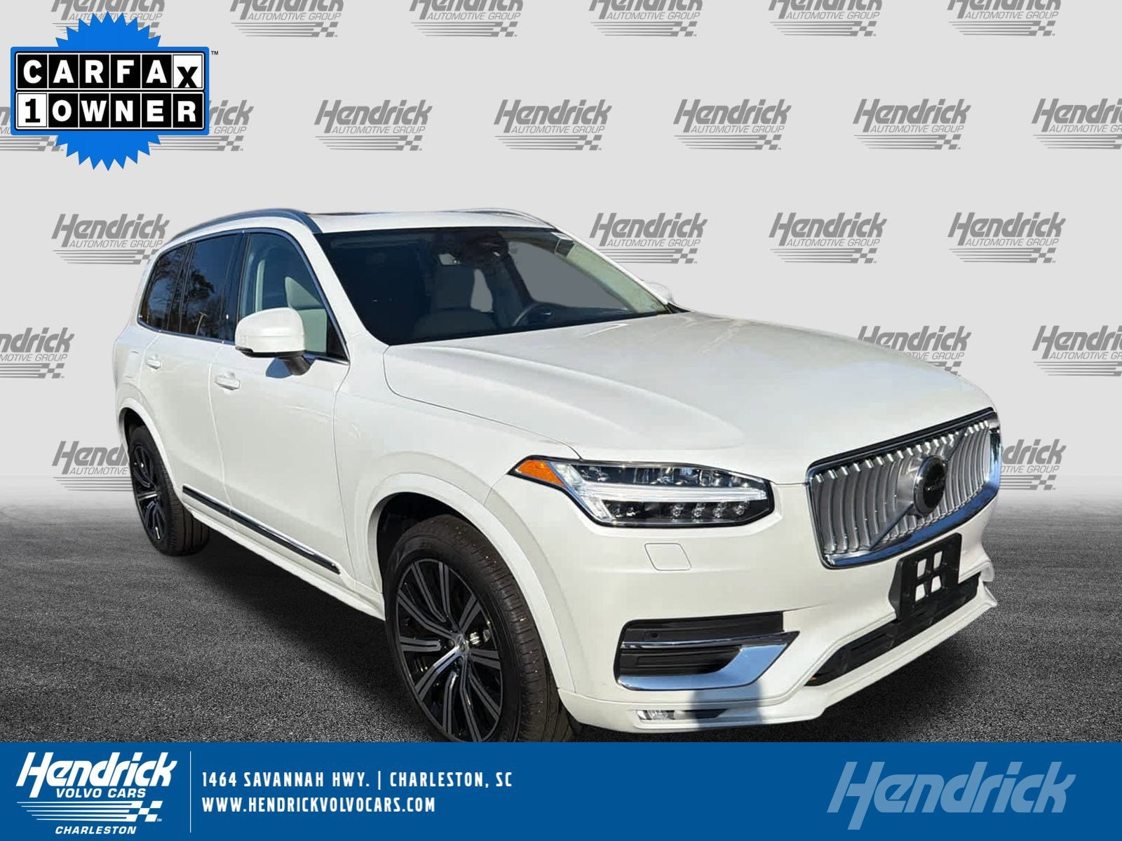 2024 Volvo XC90 Core's photo