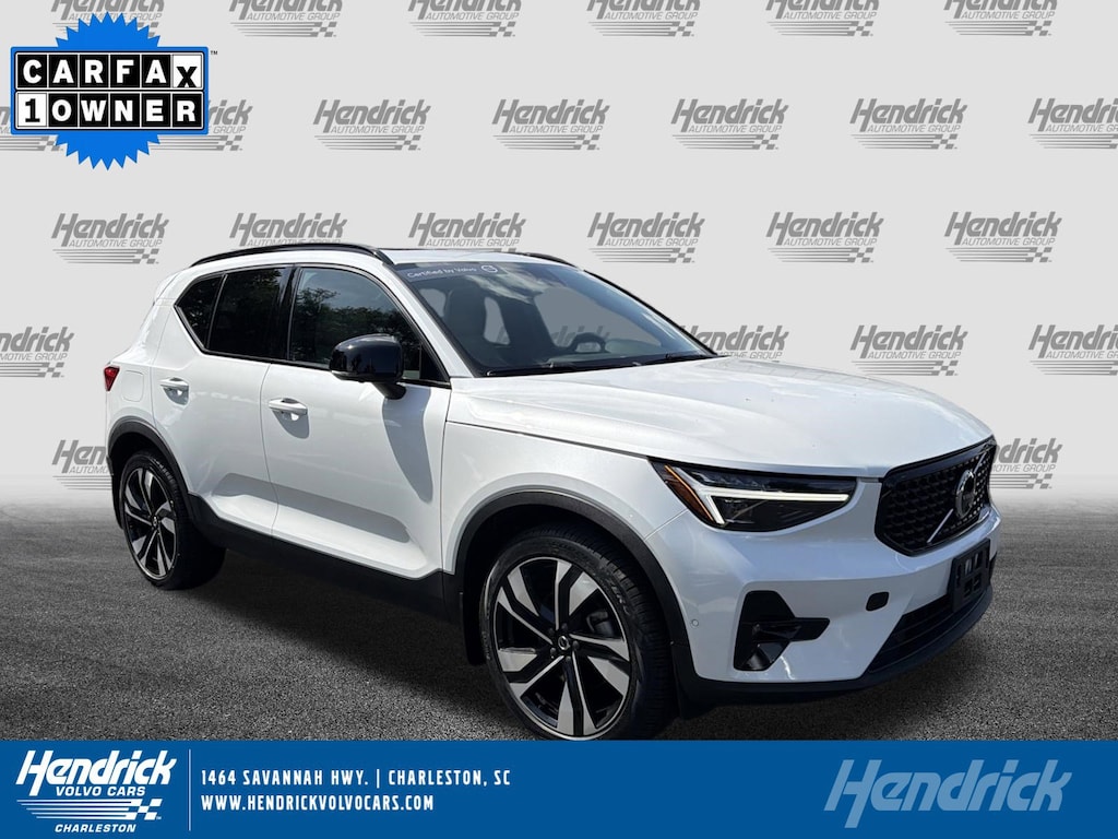 Certified 2023 Volvo XC40 Ultimate Dark Theme SUV