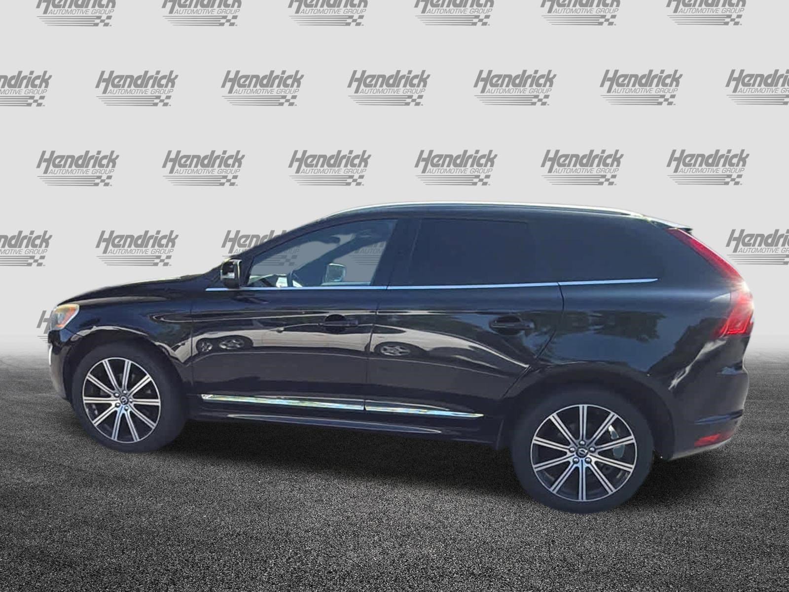 2015 Volvo XC60 T5 Premier photo 3