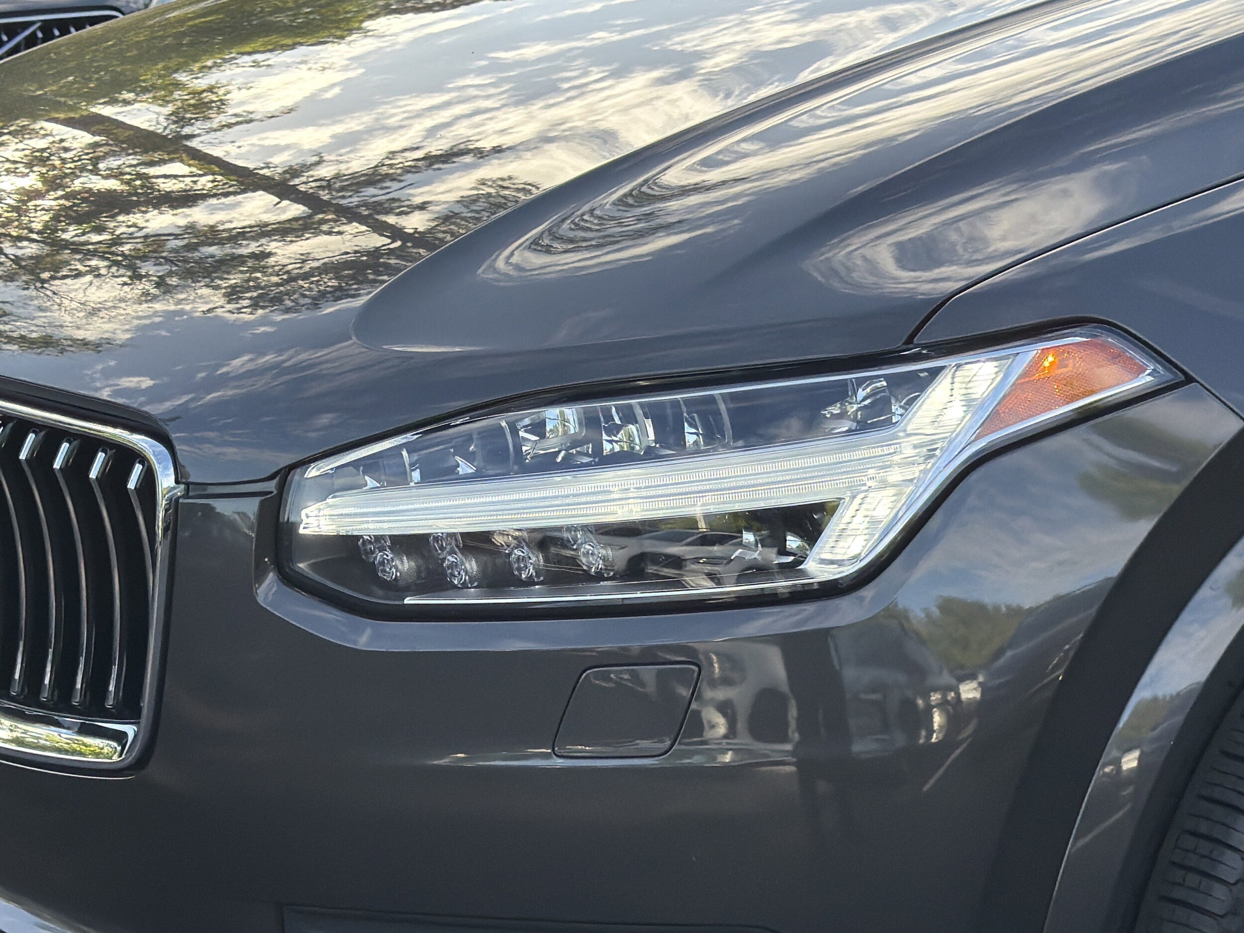 2023 Volvo XC90 Core photo 5