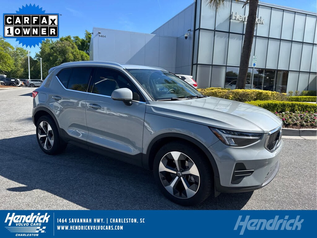 Used 2024 Volvo XC40 Core Bright Theme SUV