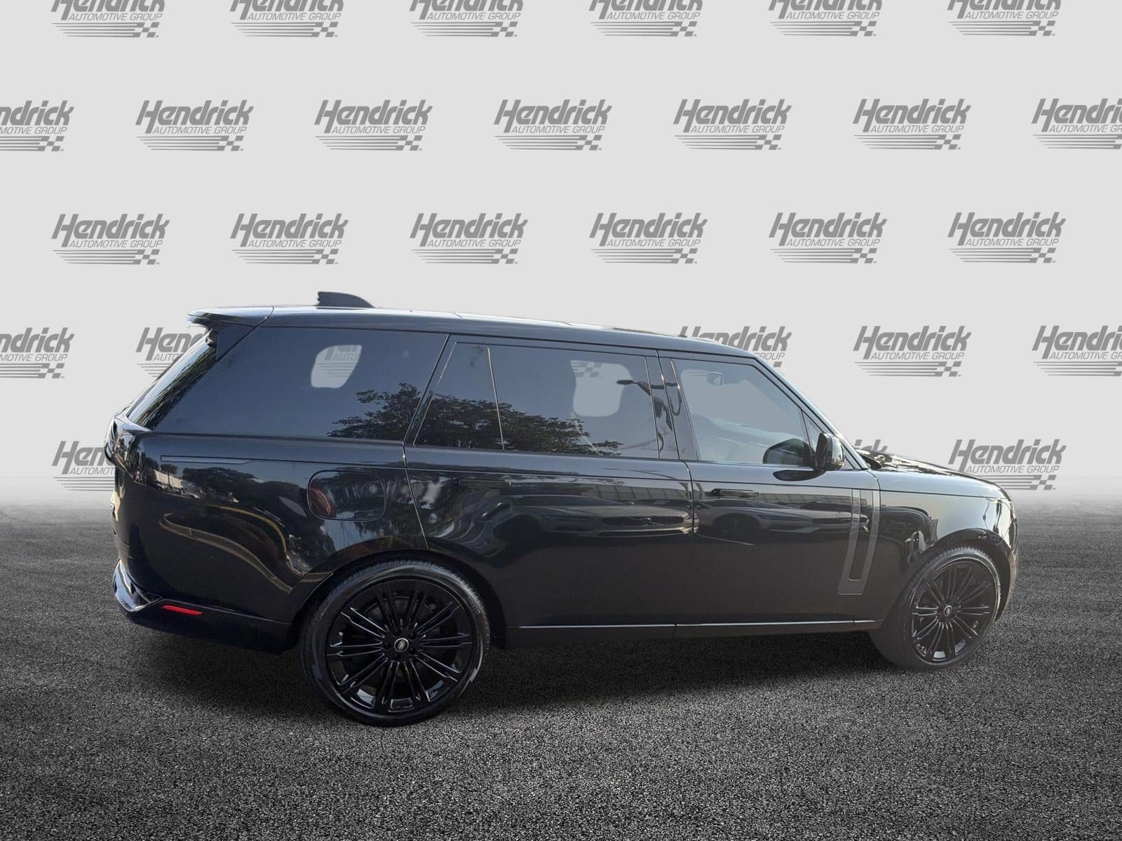2024 Land Rover Range Rover SE - Photo 11