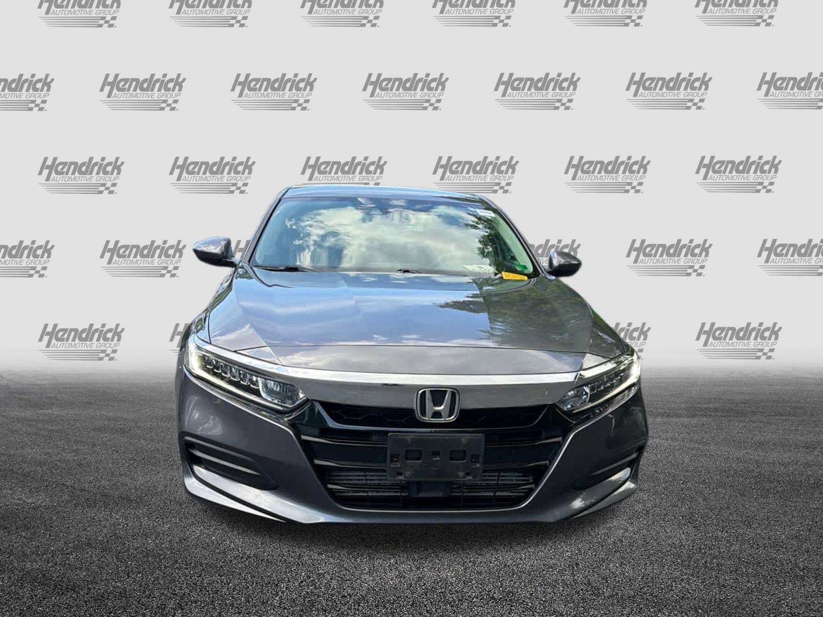 2019 Honda Accord LX 1.5T photo 2