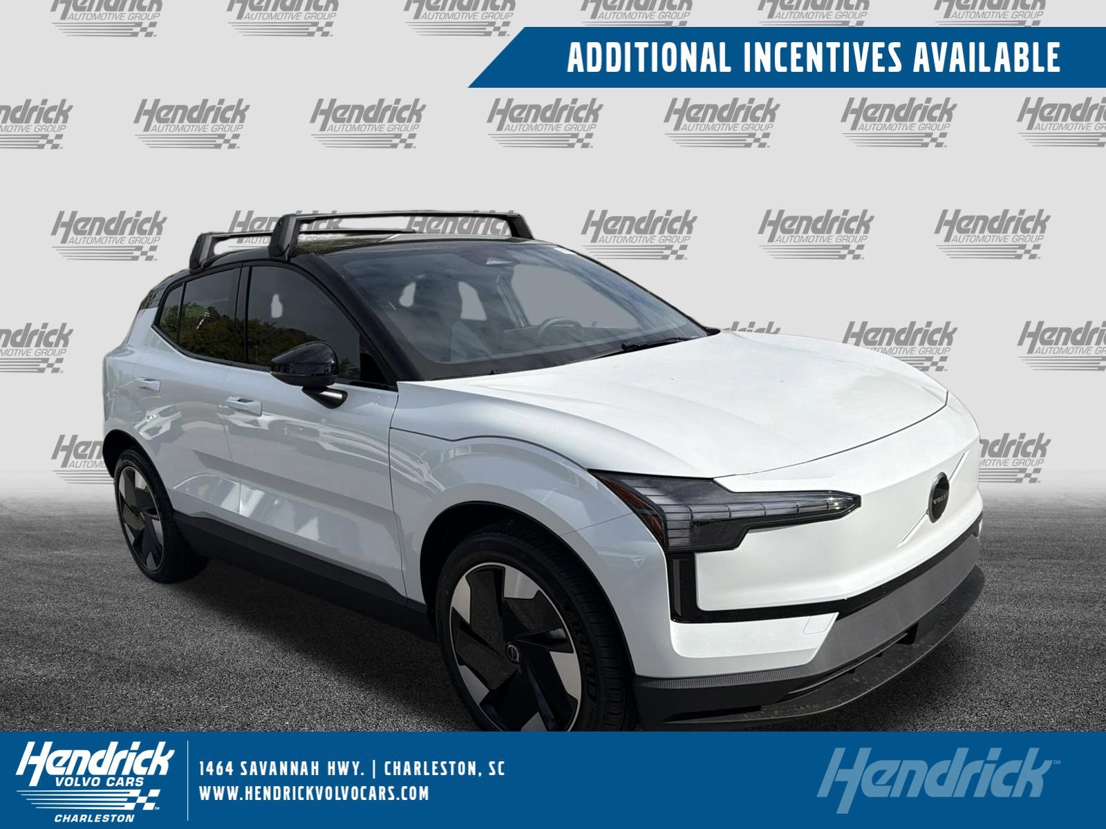 2026 Volvo EX30 Twin Motor Performance Plus's photo